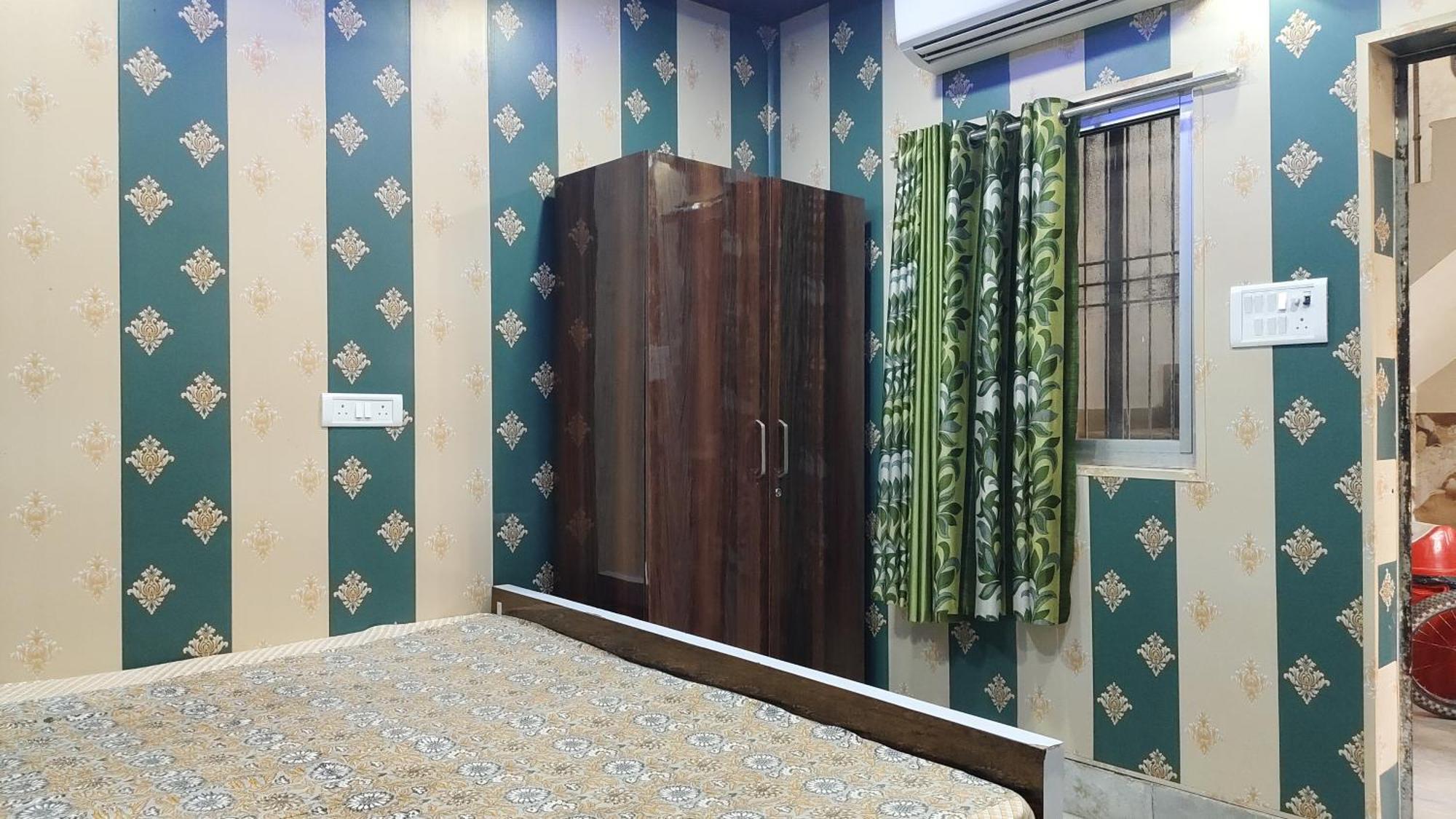 Hotel Raju Homestay Ayodhya 150 Meters From Shree Ram Janmbhoomi Temple 200 Meters From Ayodhya Dham Railway Station Zewnętrze zdjęcie